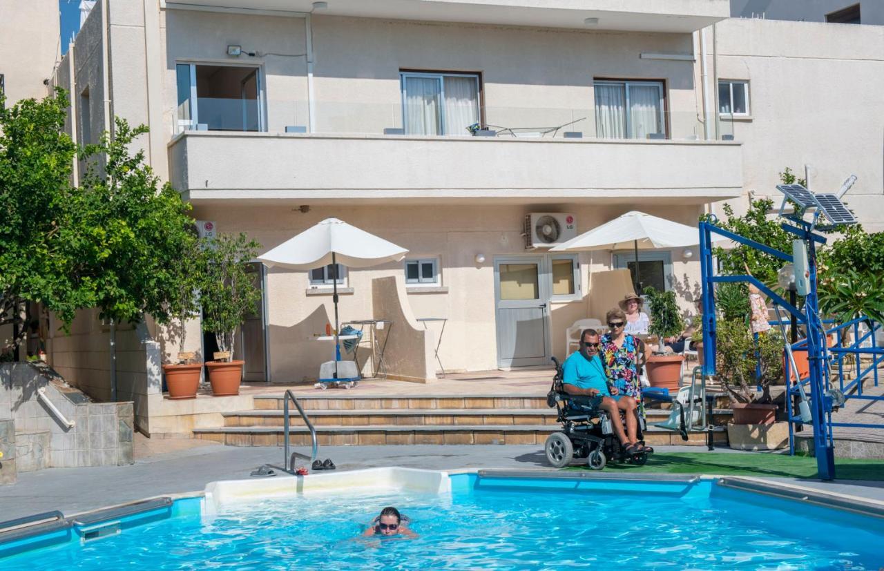 C & A Hotel Apartments Полис Екстериор снимка