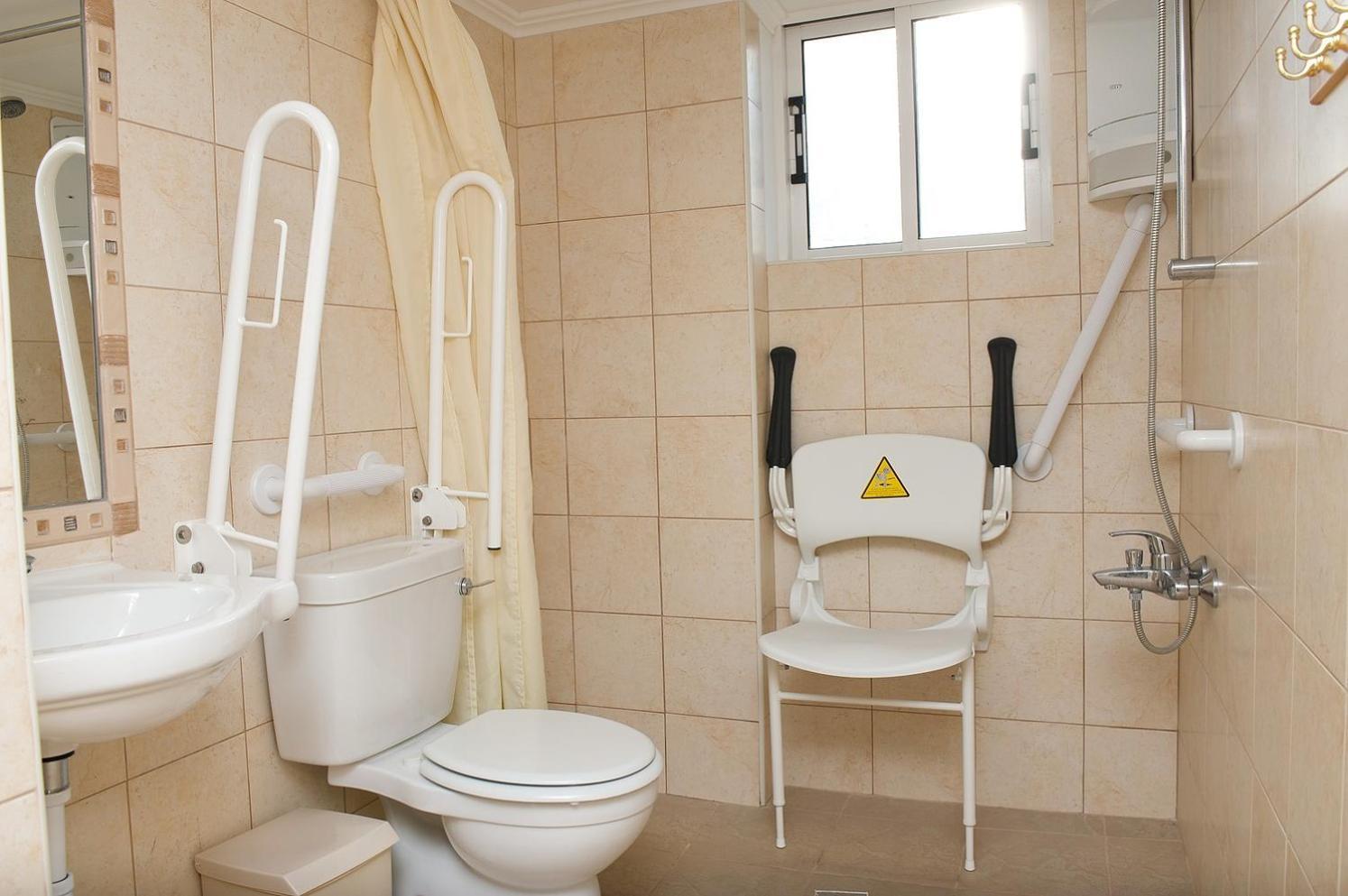 C & A Hotel Apartments Полис Екстериор снимка