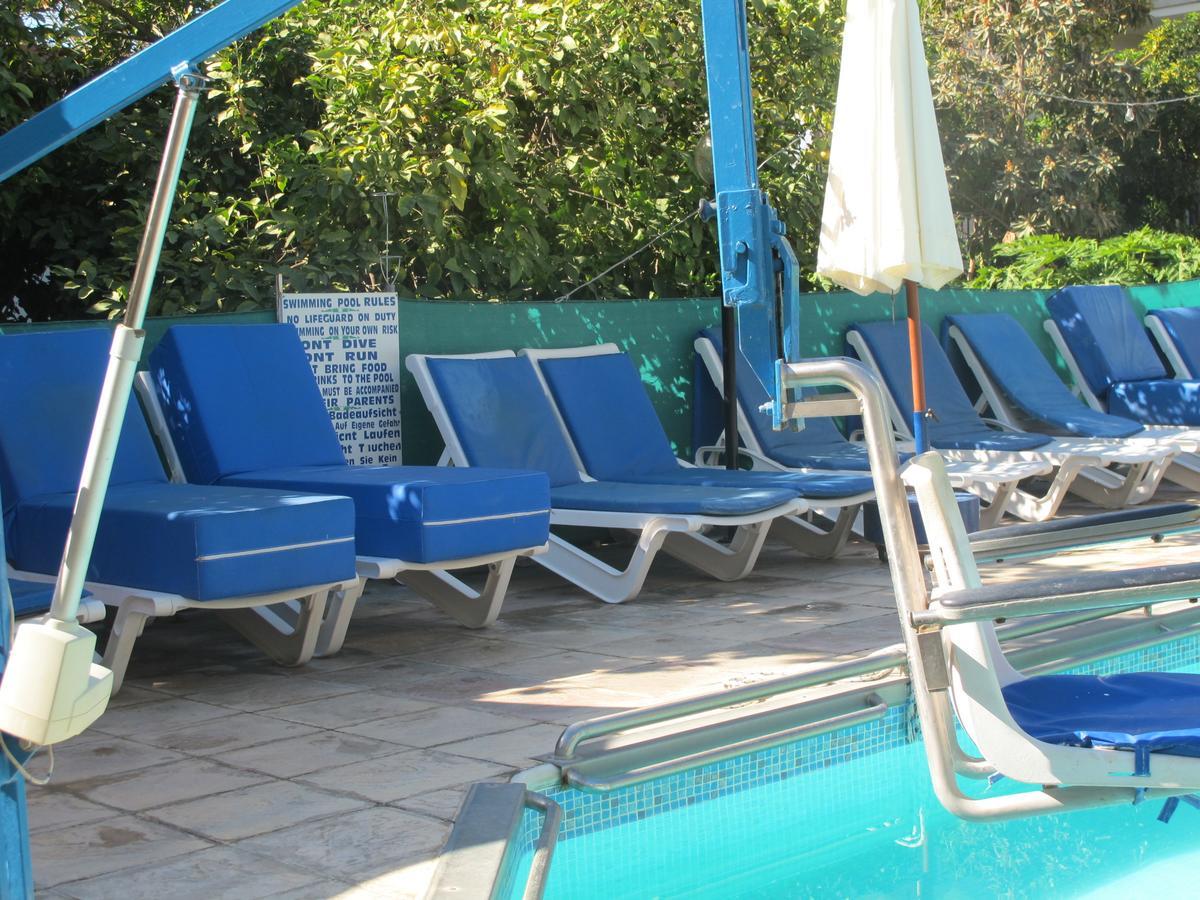 C & A Hotel Apartments Полис Екстериор снимка